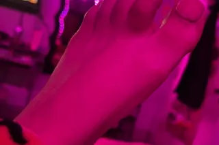 🍑 LIVE FaceTime Shows and Cont... - Image 3