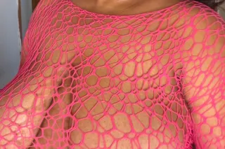 Your 6'4" Fantasy 🦋 - 30 - Image 3